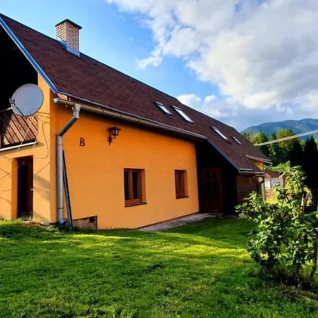 Vilka Cibulka A Chata Cesnacik Izipovce Exterior photo