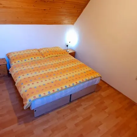 Vilka Cibulka A Chata Cesnacik Izipovce Exterior photo